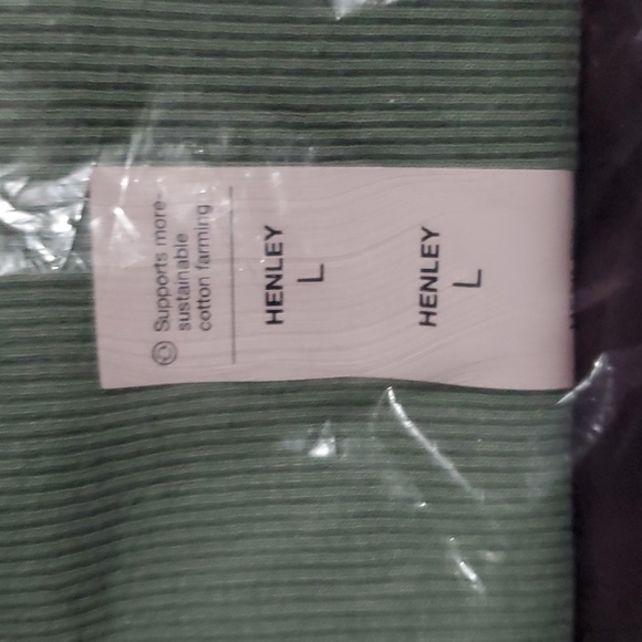 long sleeve Henley shirt - Picture 2 of 8